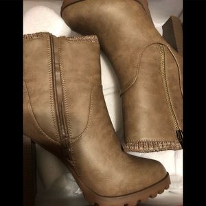 Taupe and Choc ankle booties (new)
